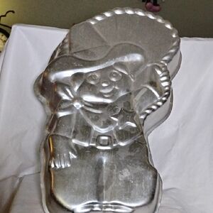 Li'l Cowboy Cake Pan Vtg. Wilton